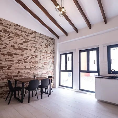 Lleo By Concept Flats * Valencia