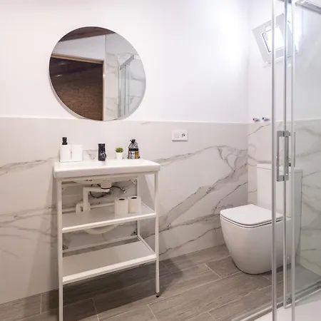 Lleo By Concept Flats * Valencia