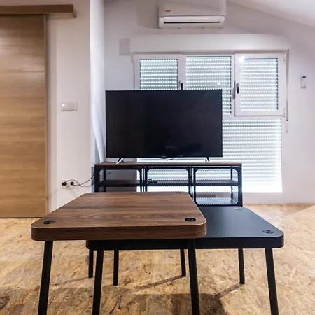 Lleo By Concept Flats Valencia